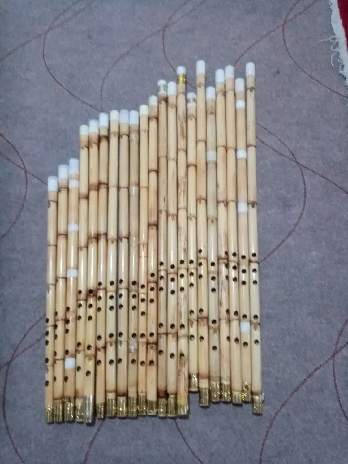 نی هفت بند|سازهای بادی|نجفآباد, یزدانشهر|دیوار