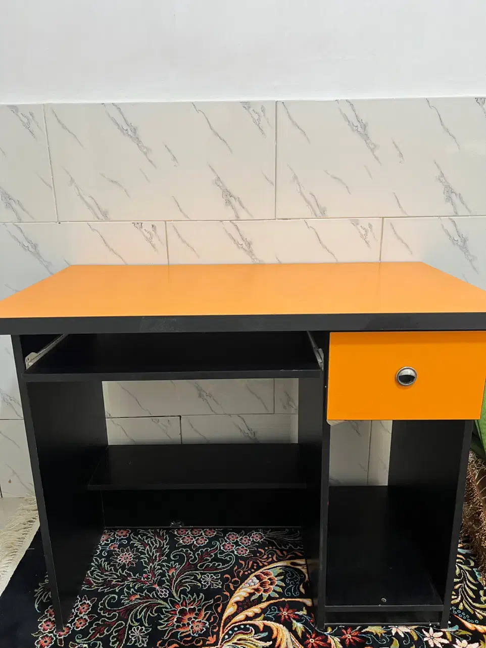 میز|میز تحریر و کامپیوتر|بندرعباس, |دیوار