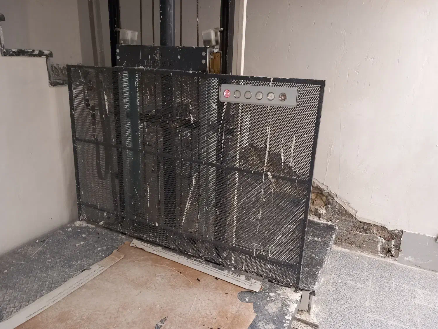 اجرا  انواع بالابر هیدرولیک و  هوم لیفت|خدمات پیشه و مهارت|ملایر, |دیوار