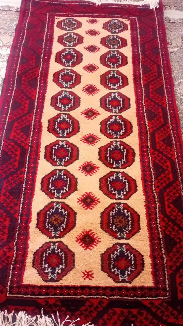 قالیچه دست باف|فرش|قم, مصلاء|دیوار