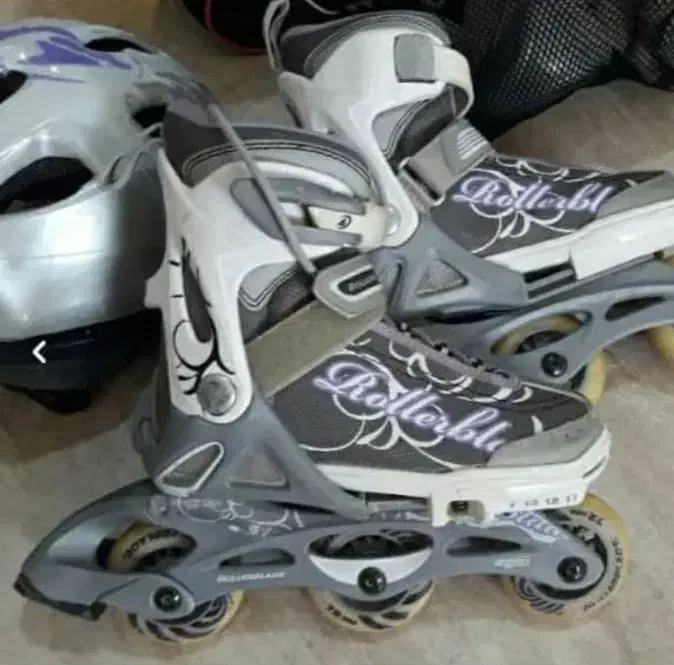 فروش اسکیت Rollerblay  با لوازم جانبی|دوچرخه، اسکیت، اسکوتر|کیش, |دیوار
