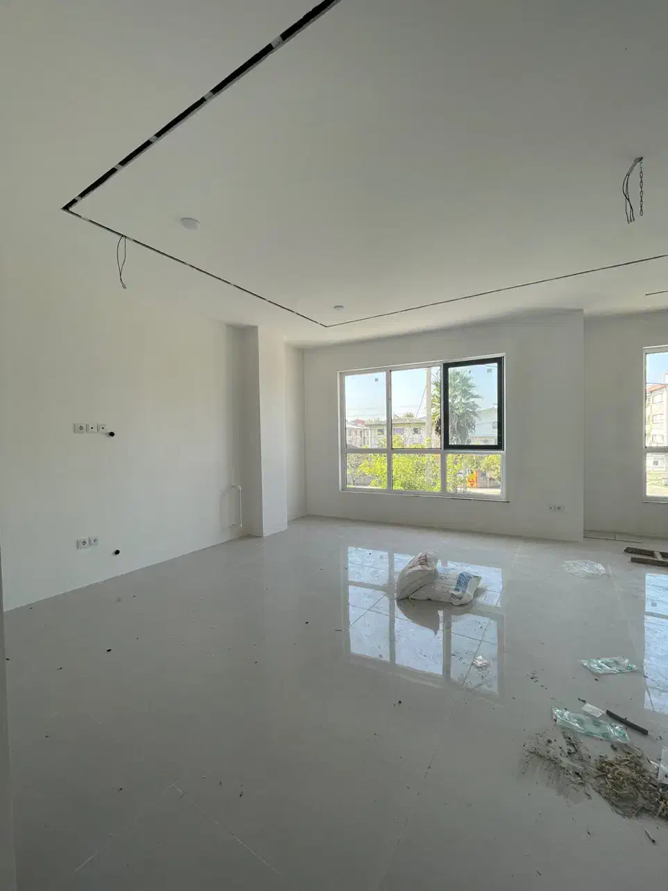 فروش واحد نوساز با نورگیر عالی حوالی میدان تربیت|فروش آپارتمان|لاهیجان, شقایق|دیوار