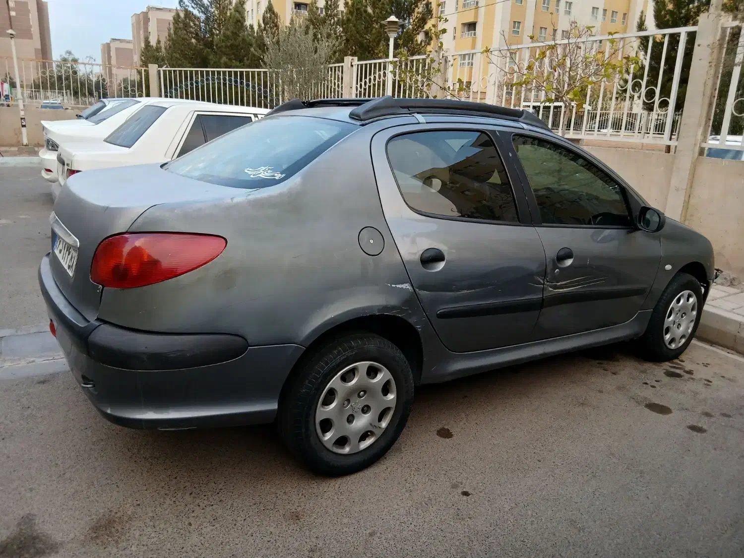 پژو۲۰۶|خودرو سواری و وانت|قم, پردیسان|دیوار