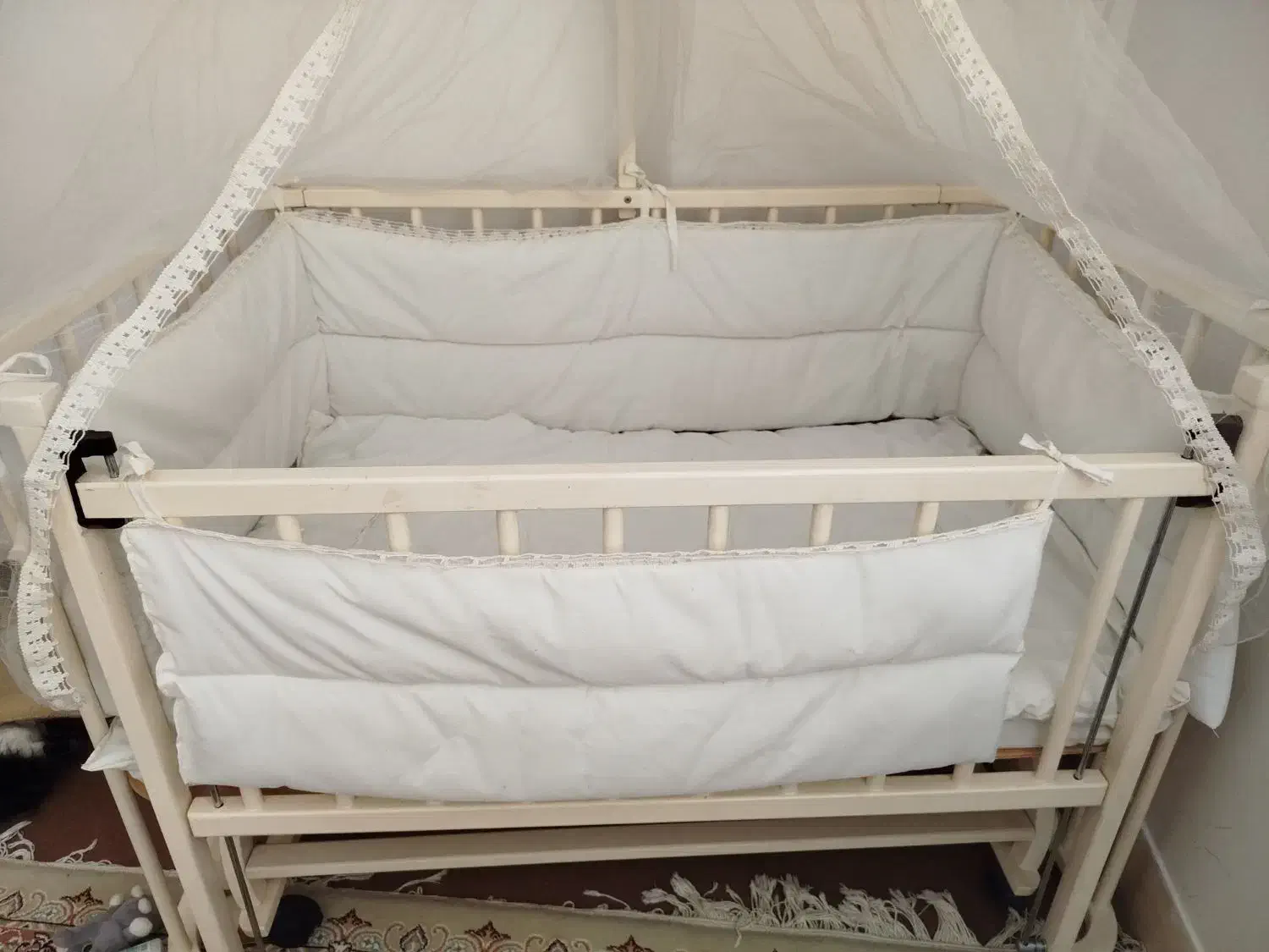 تخت کودک|تخت و صندلی بچه|سنندج, |دیوار