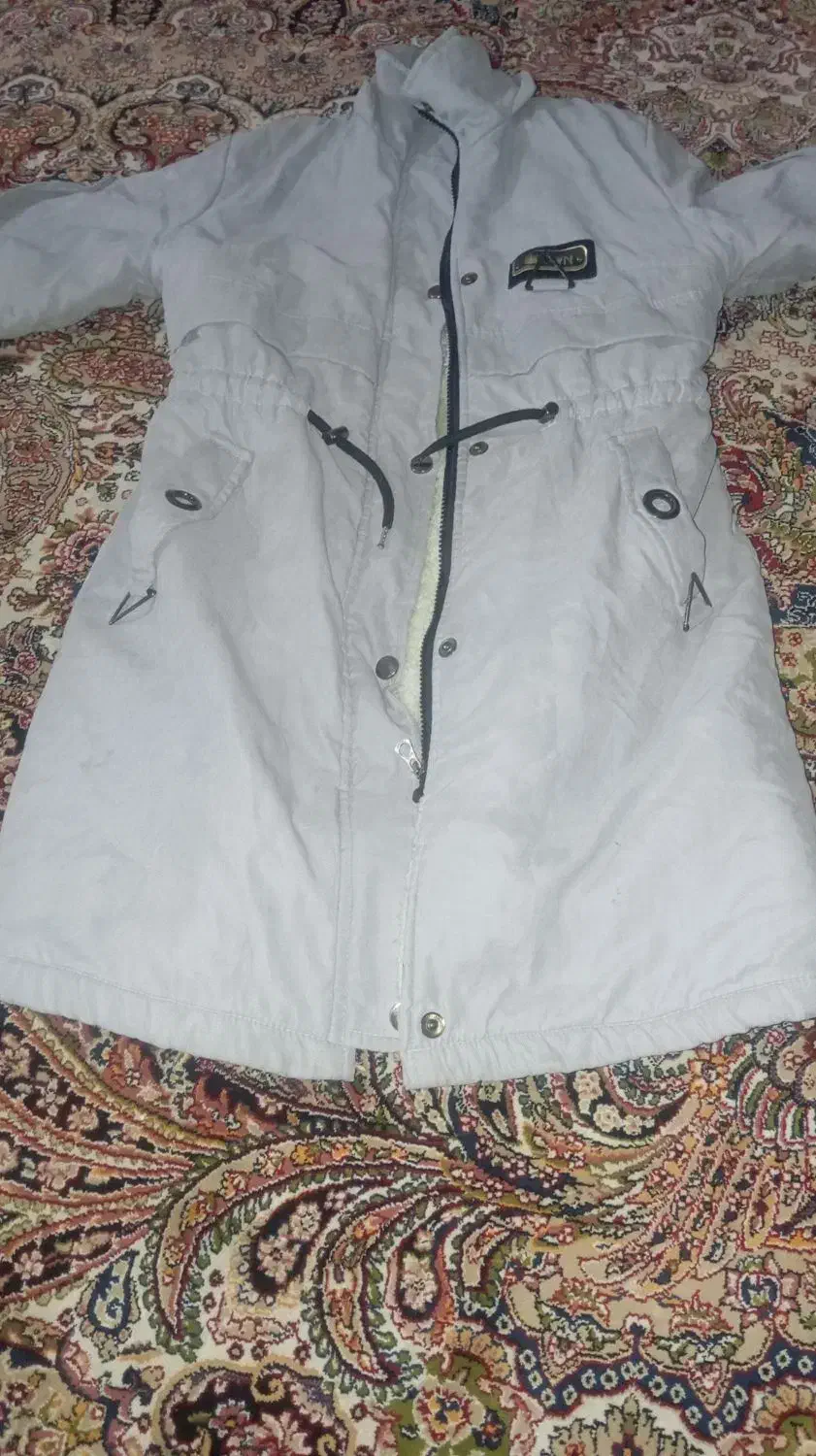 کاپیشن|لباس|نسیمشهر, |دیوار