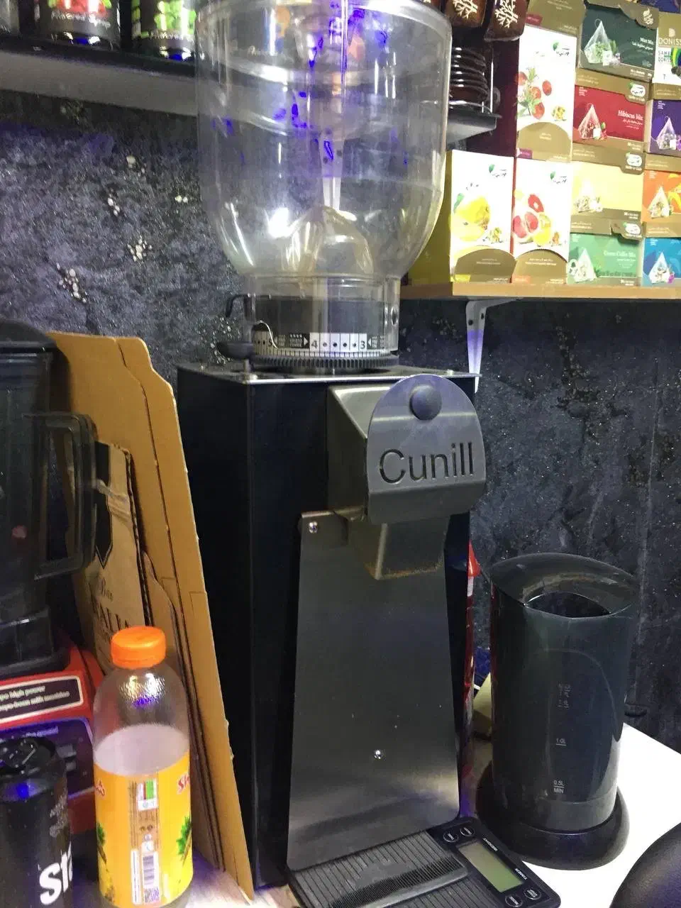 آسیاب قهوه فله زن کونیل|کافی‌شاپ و رستوران|ملارد, |دیوار