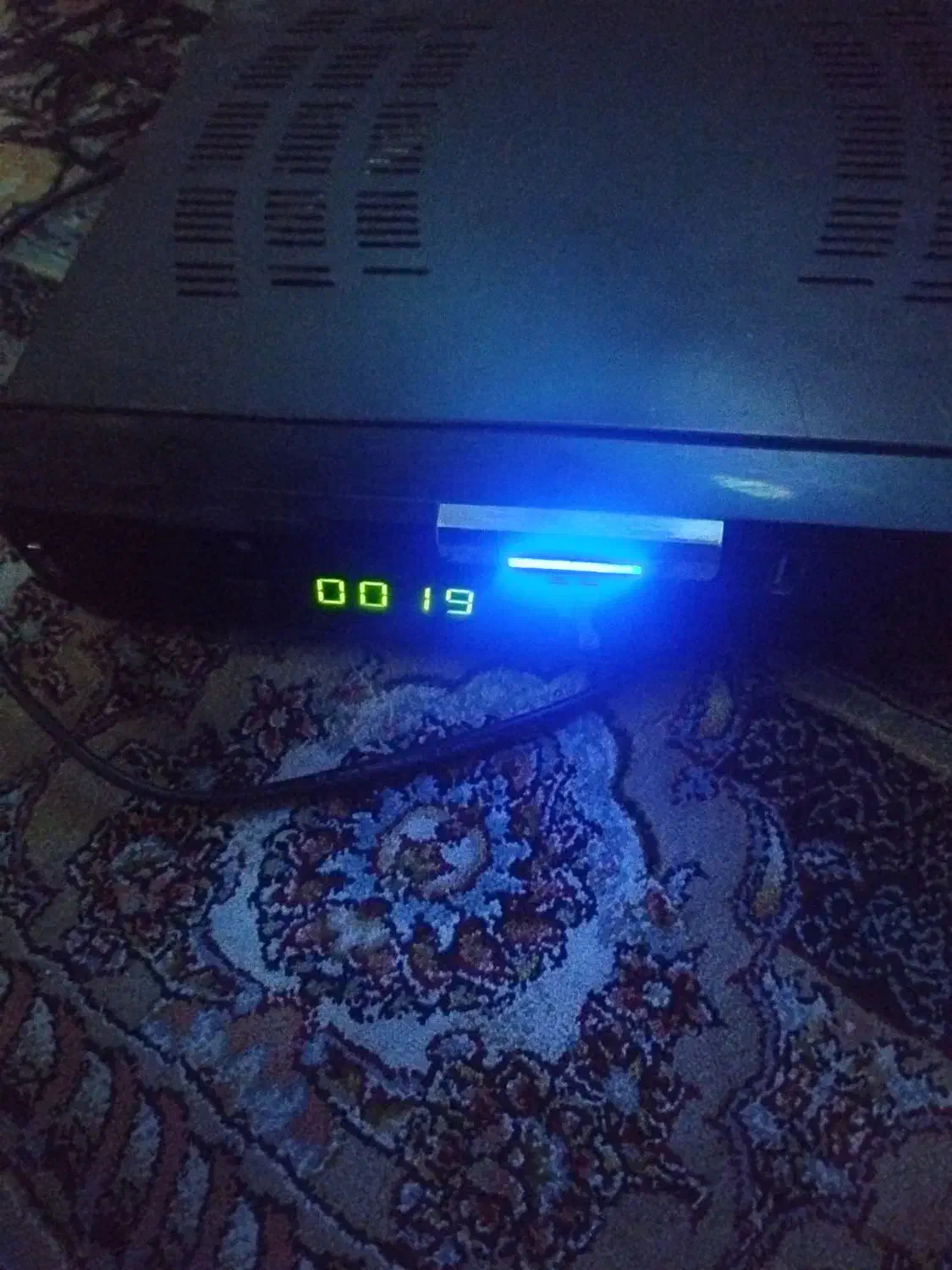 دستگاه صوتی تصویری پرنده کبوتر پلاکی دورگ|صوتی و تصویری|فولادشهر, مسکن مهر فولادشهر|دیوار