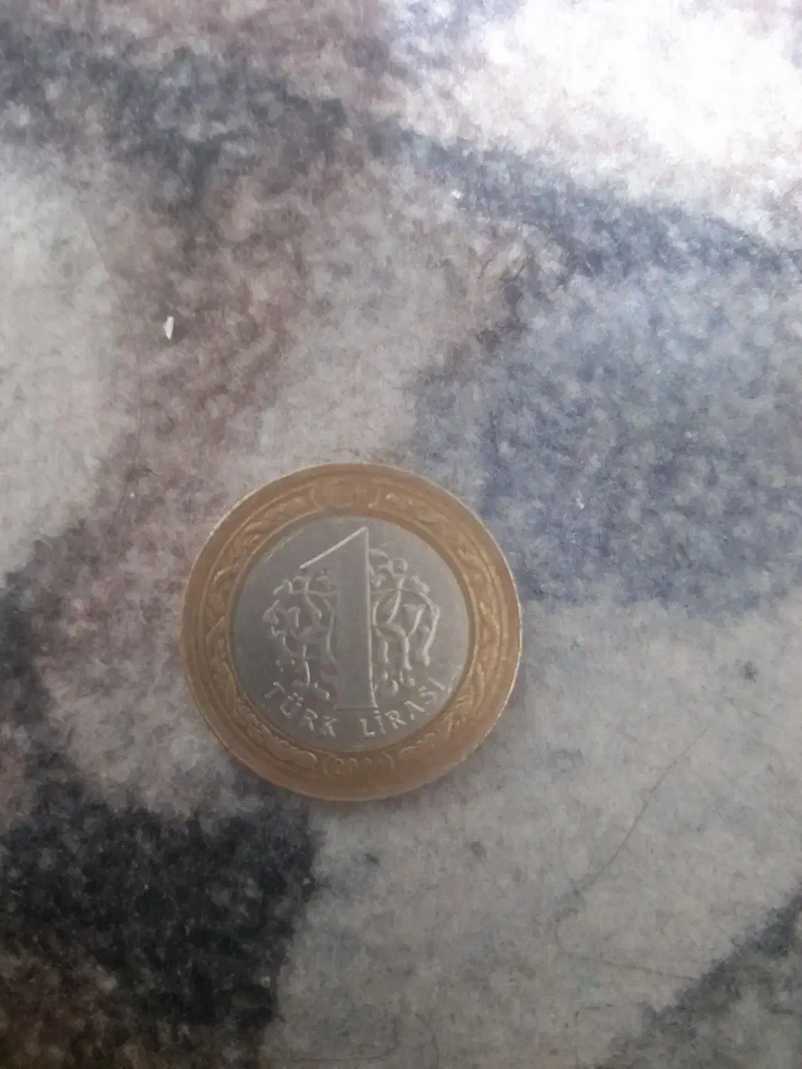سکه یک لیری ترکیه|کلکسیون سکه، تمبر، اسکناس|نیریز, |دیوار