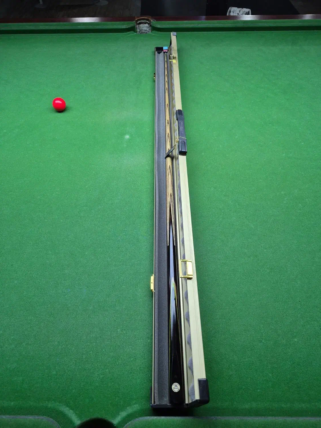 چوب اسنوکر|ورزشهای توپی|تهران, فلسطین (میدان انقلاب)|دیوار