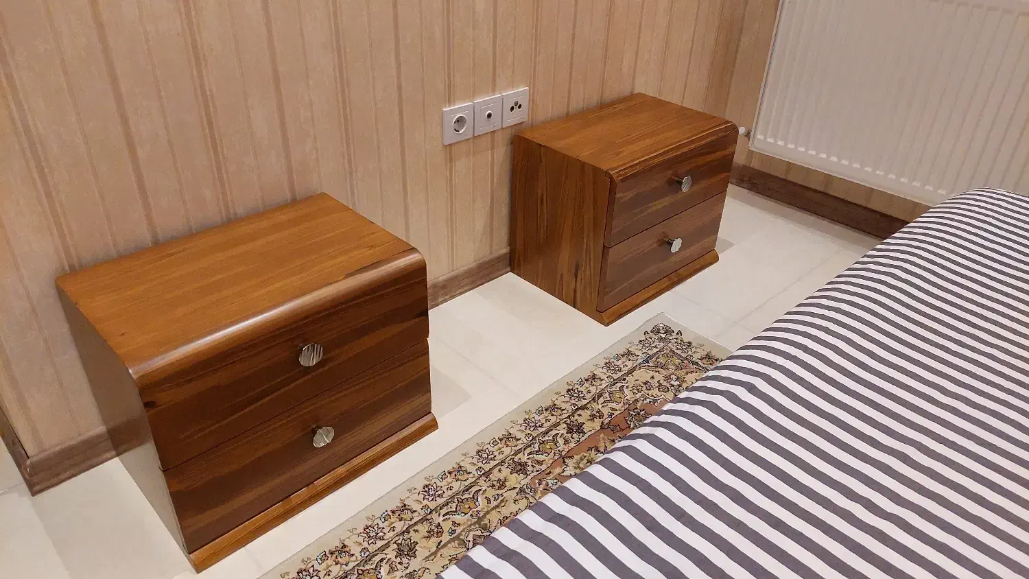 سرویس خواب چوبی 160*200|تخت و سرویس خواب|شیراز, مبعث|دیوار