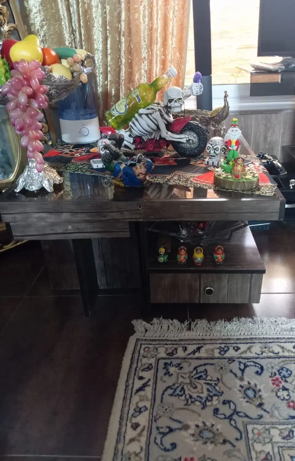 پذیرایی|مبلمان خانگی و میز عسلی|ابریشم, |دیوار