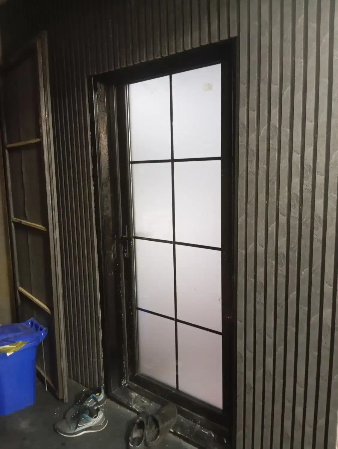 نصب و تعمیرات درب و پنجره دوجداره و....|مصالح و تجهیزات ساختمان|کرمان, |دیوار