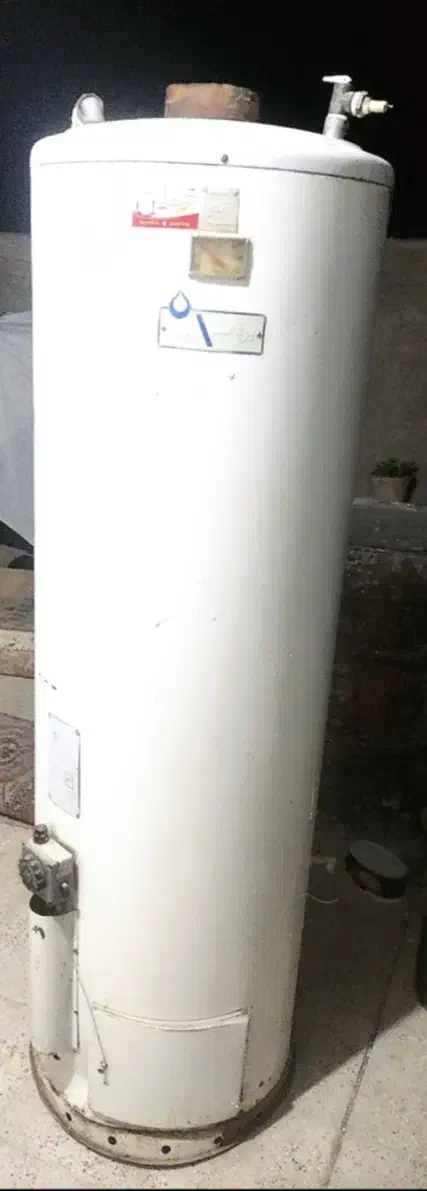 آب گرم کن ایستاده|آبگرمکن، پکیج، شوفاژ|سبزوار, ایزی شهر|دیوار