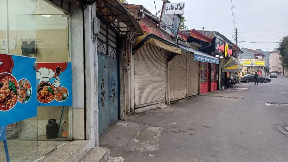 فروش مغازه ۳۰ متری در خ شهدا رشت|فروش مغازه و غرفه|رشت, پاستوریزه|دیوار