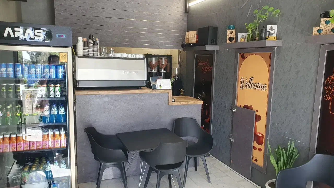 فروش وسایل قهوه فروشی|کافی‌شاپ و رستوران|قم, یزدان‌شهر|دیوار