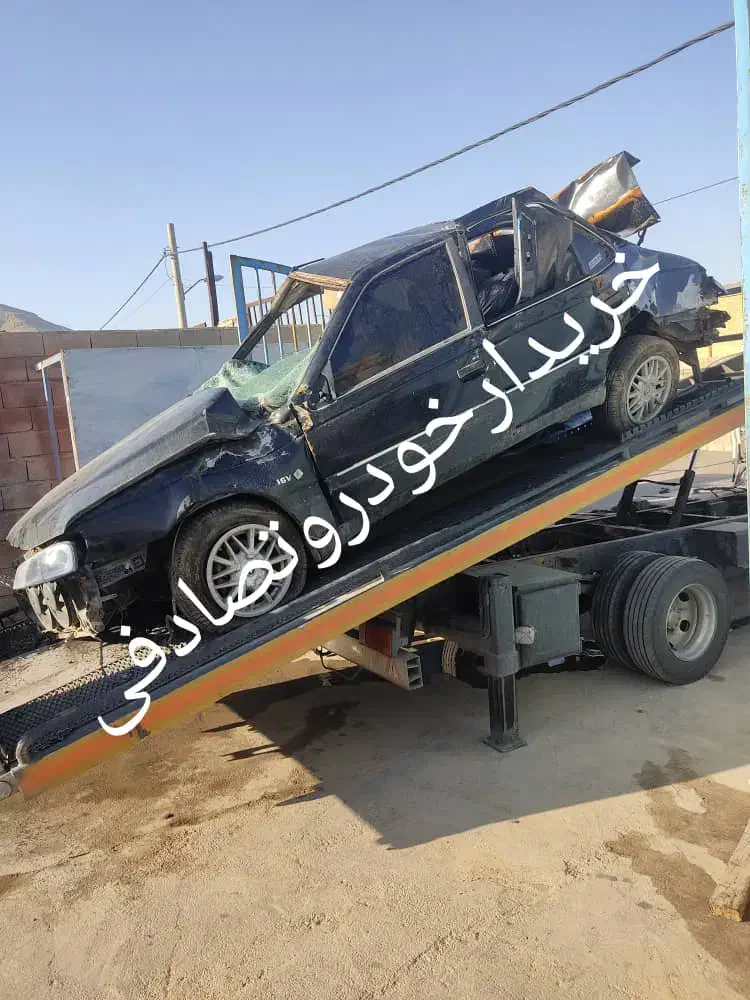 پژو‌پارس‌سال‌معاوضه‌‌با‌خودرو‌تصادفی|خودرو سواری و وانت|شیراز, احمدآباد|دیوار