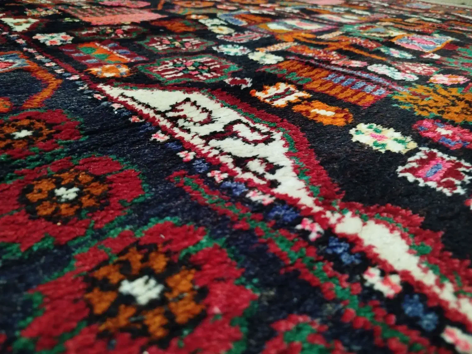 فرش دستباف پشم|فرش|کنگاور, |دیوار