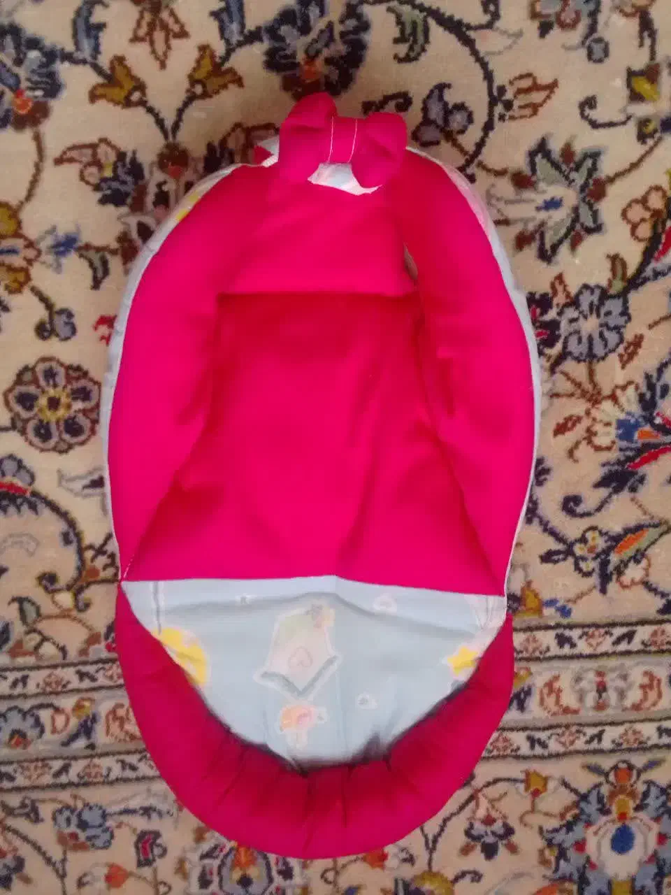 قنداق و تشک بازی|اسباب و اثاث بچه|هشتگرد, هشتگرد قدیم|دیوار