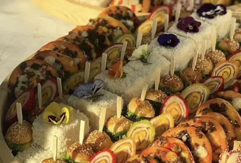 دلمه برگ مو. فینگرفود|خدمات پذیرایی، مراسم|شاهینشهر, خبرنگار|دیوار