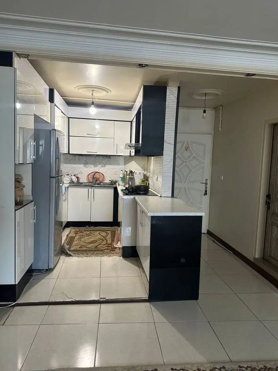 ۶۷متری یک خوابه با پارکینگ