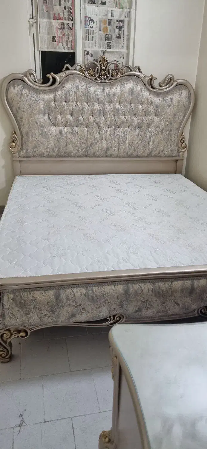 سرویس خواب  جنس چوب راش با رنگ خاص|تخت و سرویس خواب|تهران, پرواز|دیوار