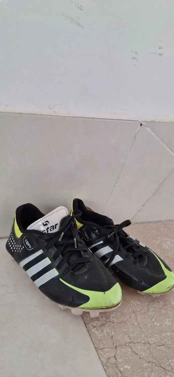 کتونی کفش فوتبال استوک چمن و سالنی|کیف، کفش، کمربند|زنجان, |دیوار