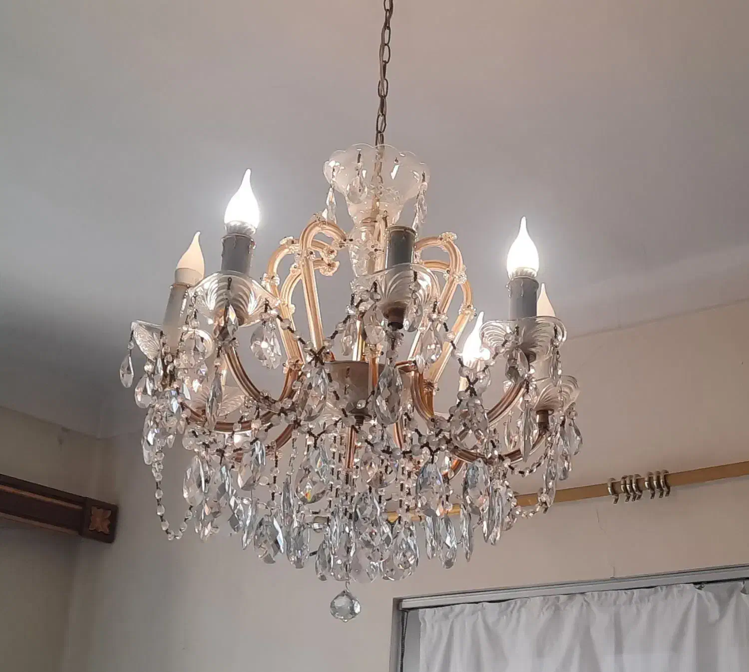 ۲عدد لوستر کریستالی|لوستر و چراغ آویز|تبریز, |دیوار