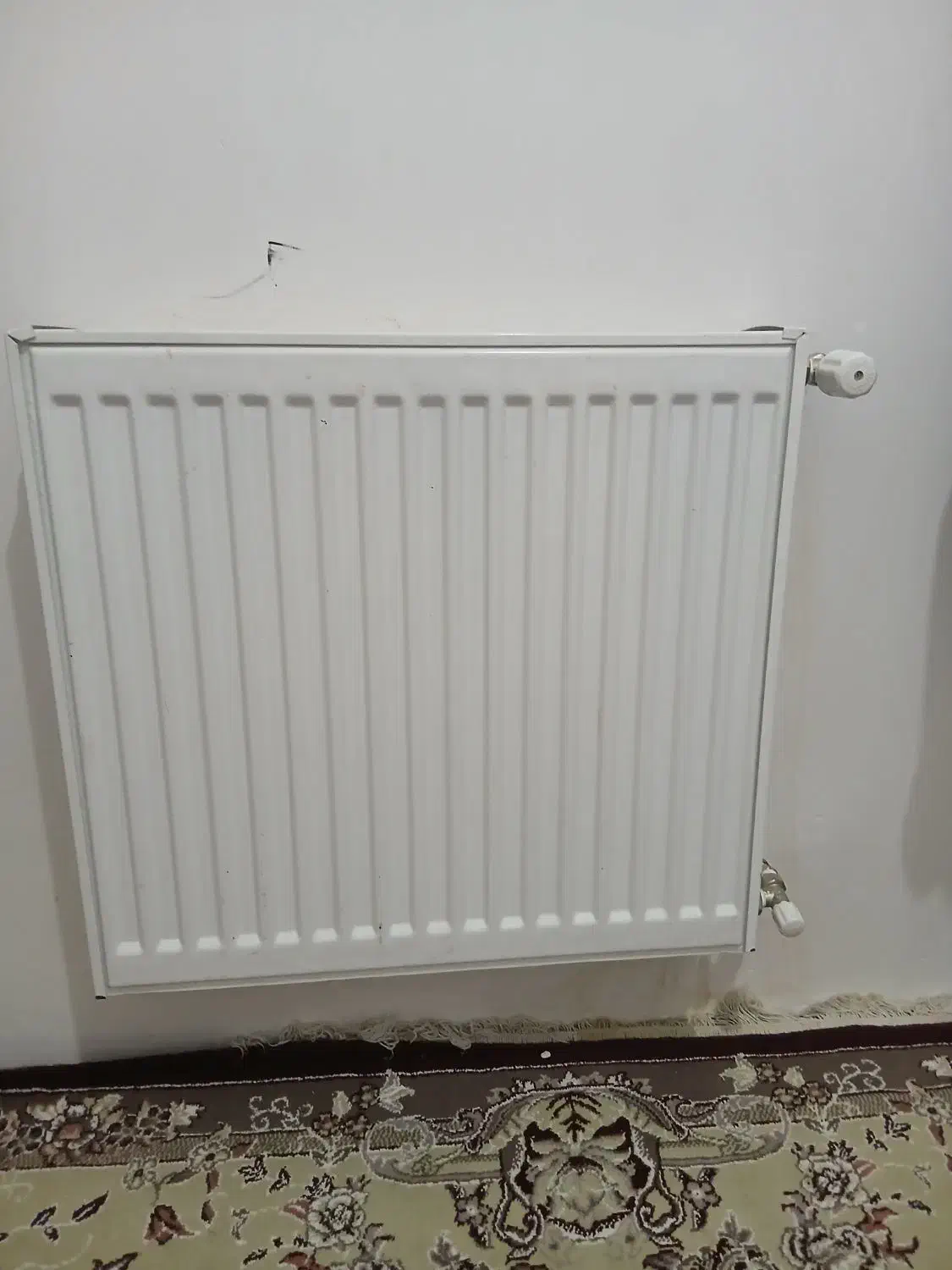 رادیاتور|آبگرمکن، پکیج، شوفاژ|نجفآباد, پادگان|دیوار