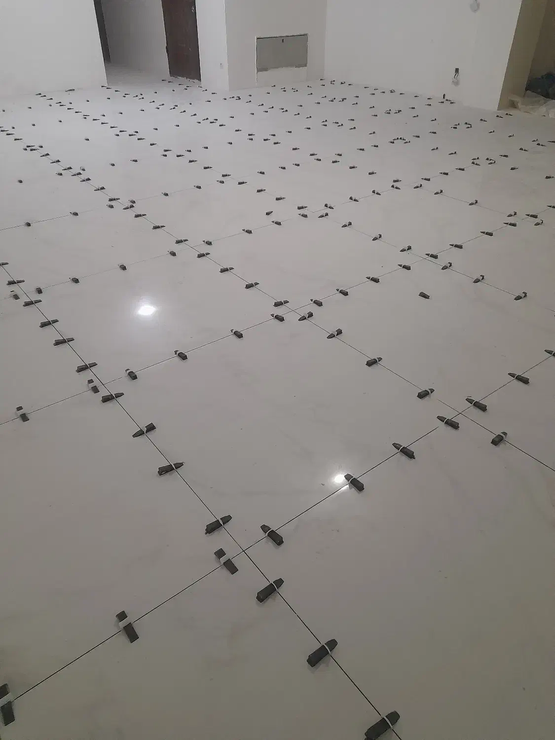 کاشی کاری سرامیک کار کاشی کار کاشی چسبی کاشیکار|خدمات پیشه و مهارت|رشت, گلسار|دیوار