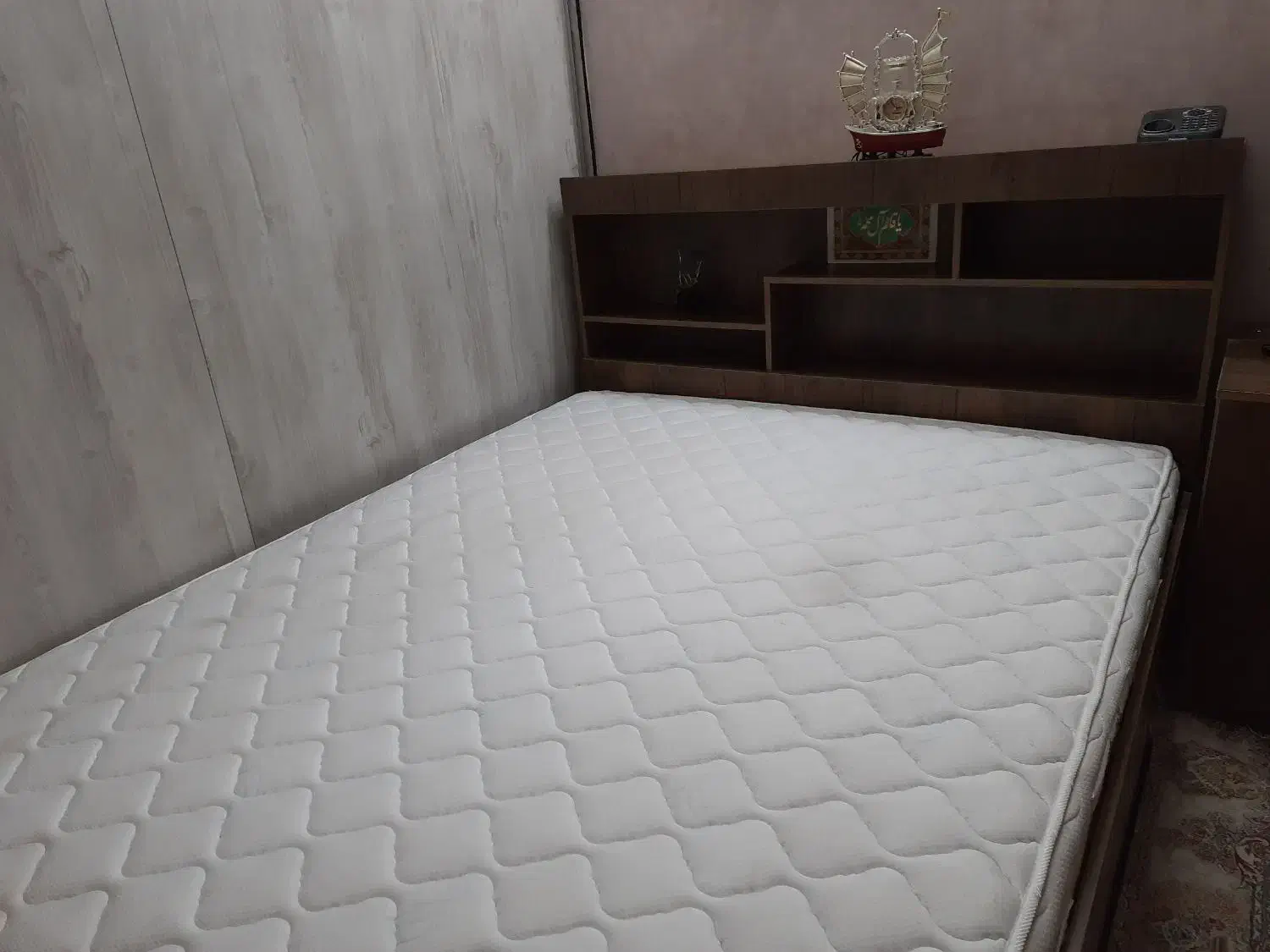 سرویس تخت خواب دو نفره|تخت و سرویس خواب|تهران, خزانه|دیوار