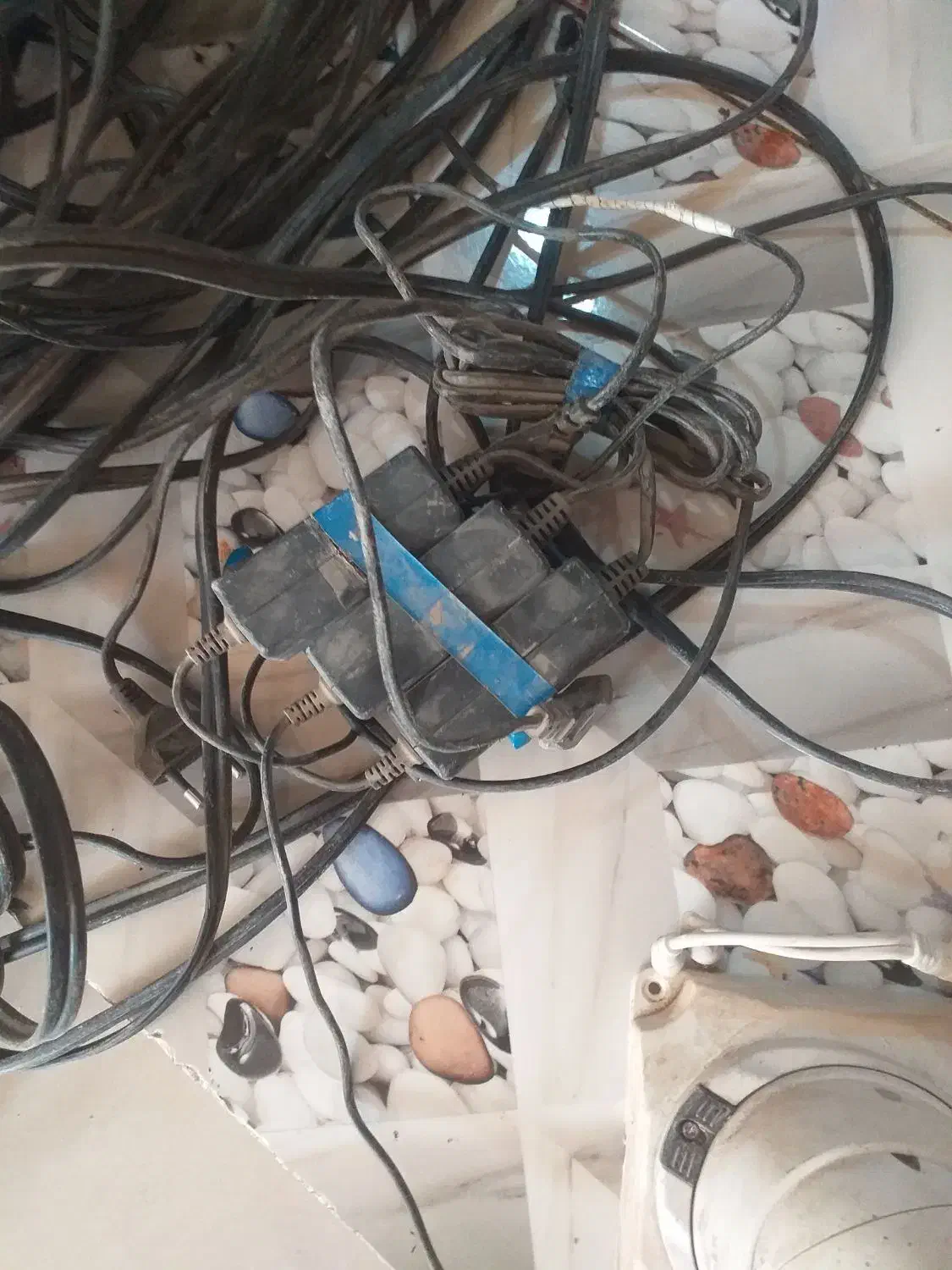 دوربین|دوربین مداربسته|تربت جام, میرقوام الدین|دیوار