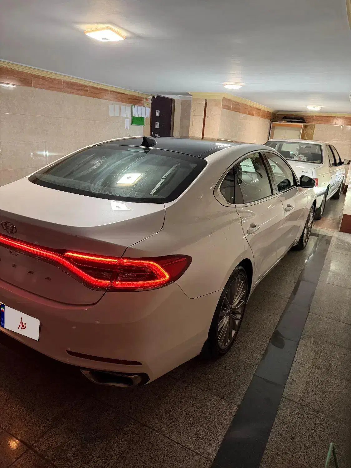 ازرا۲۰۱۸بدون رنگ|خودرو سواری و وانت|تهران, شهرک شریعتی|دیوار