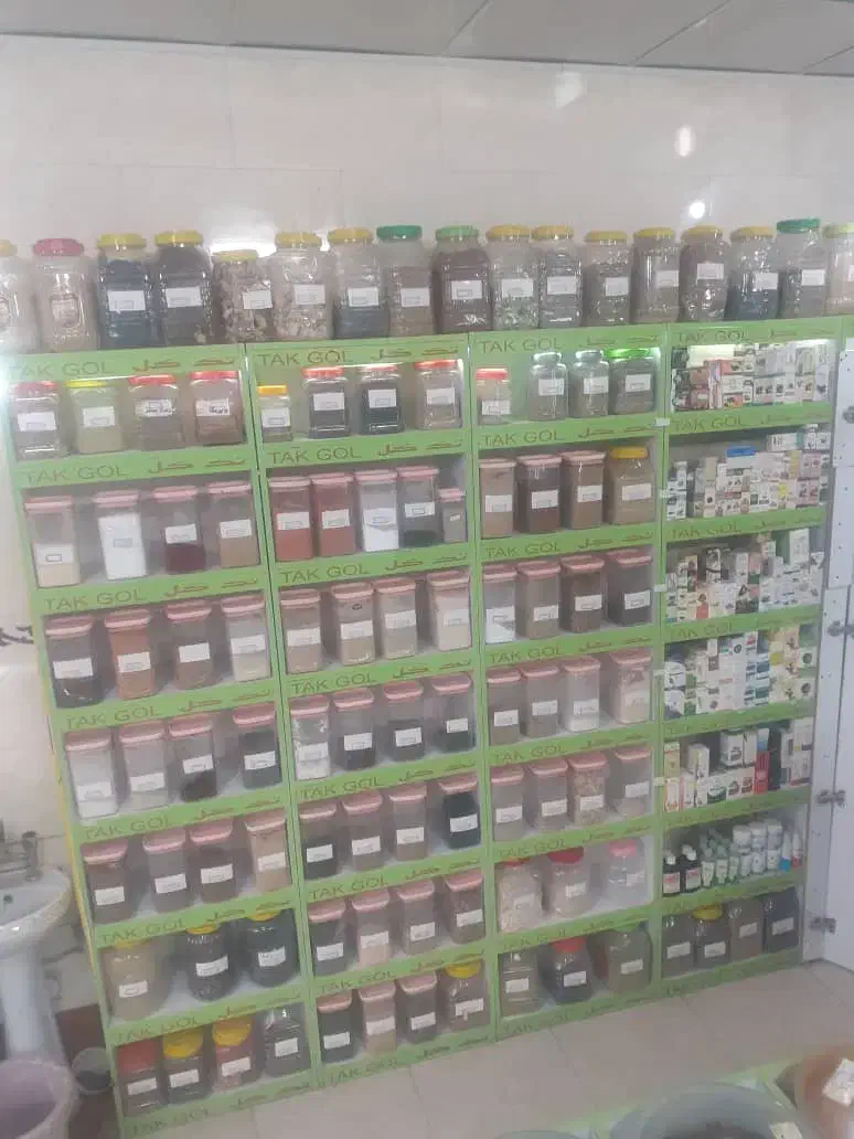 یک باب مغازه عطاری|فروشگاه و مغازه|پیشوا, |دیوار