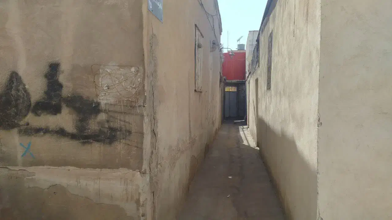 ۱۷۰ مترخانه کلنگی (باغشازده)|فروش خانه و ویلا|قم, باغ شازده|دیوار