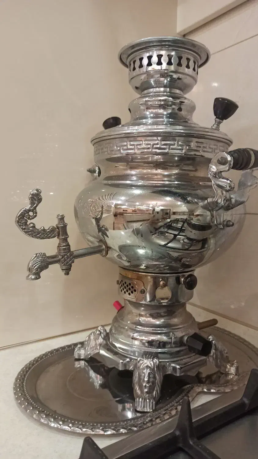 سماور گازی همراه سینی|سماور، چای‌ساز، قهوه‌ساز|همدان, |دیوار