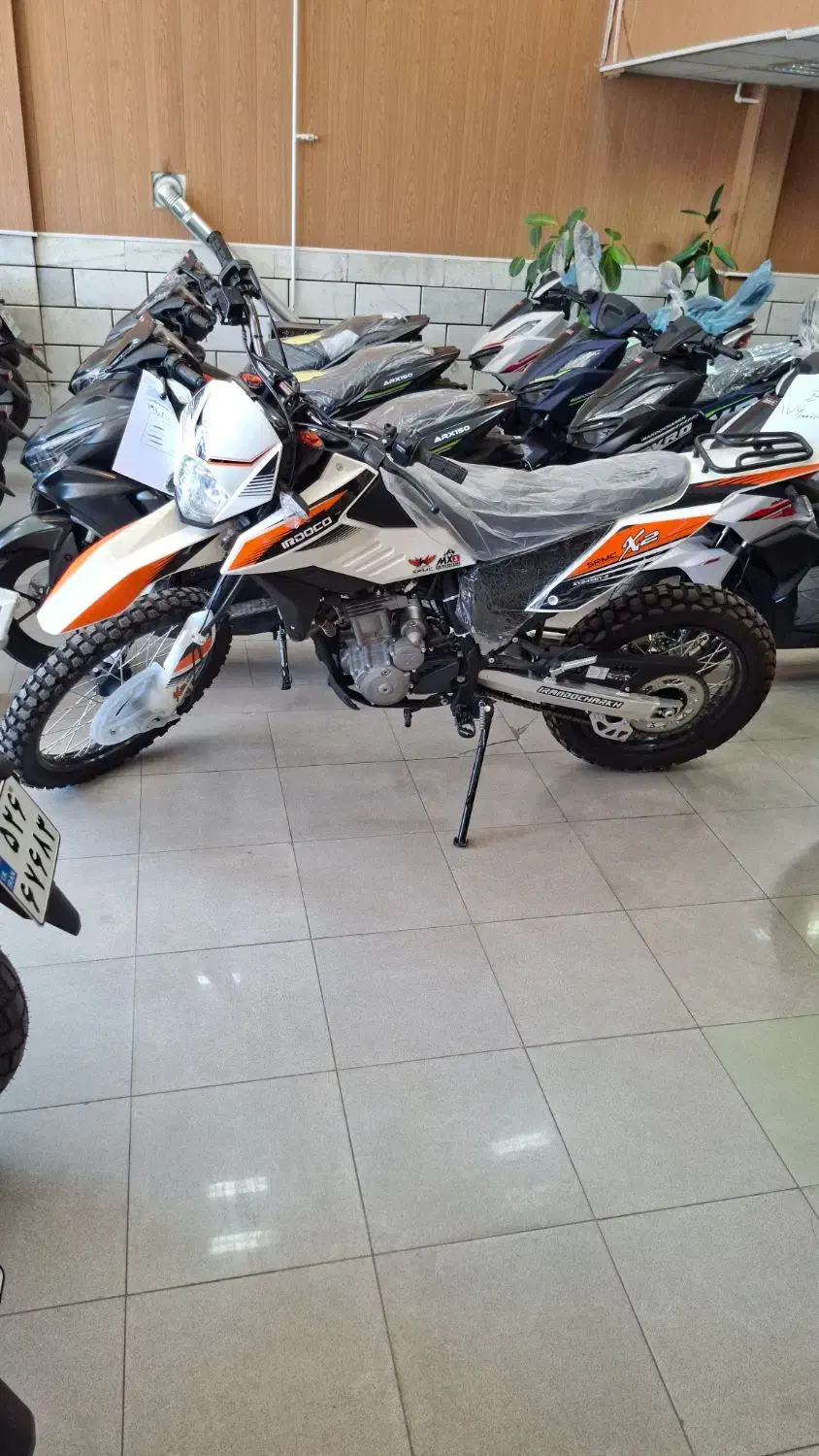 تریل x2|موتورسیکلت|تهران, جنت‌آباد جنوبی|دیوار