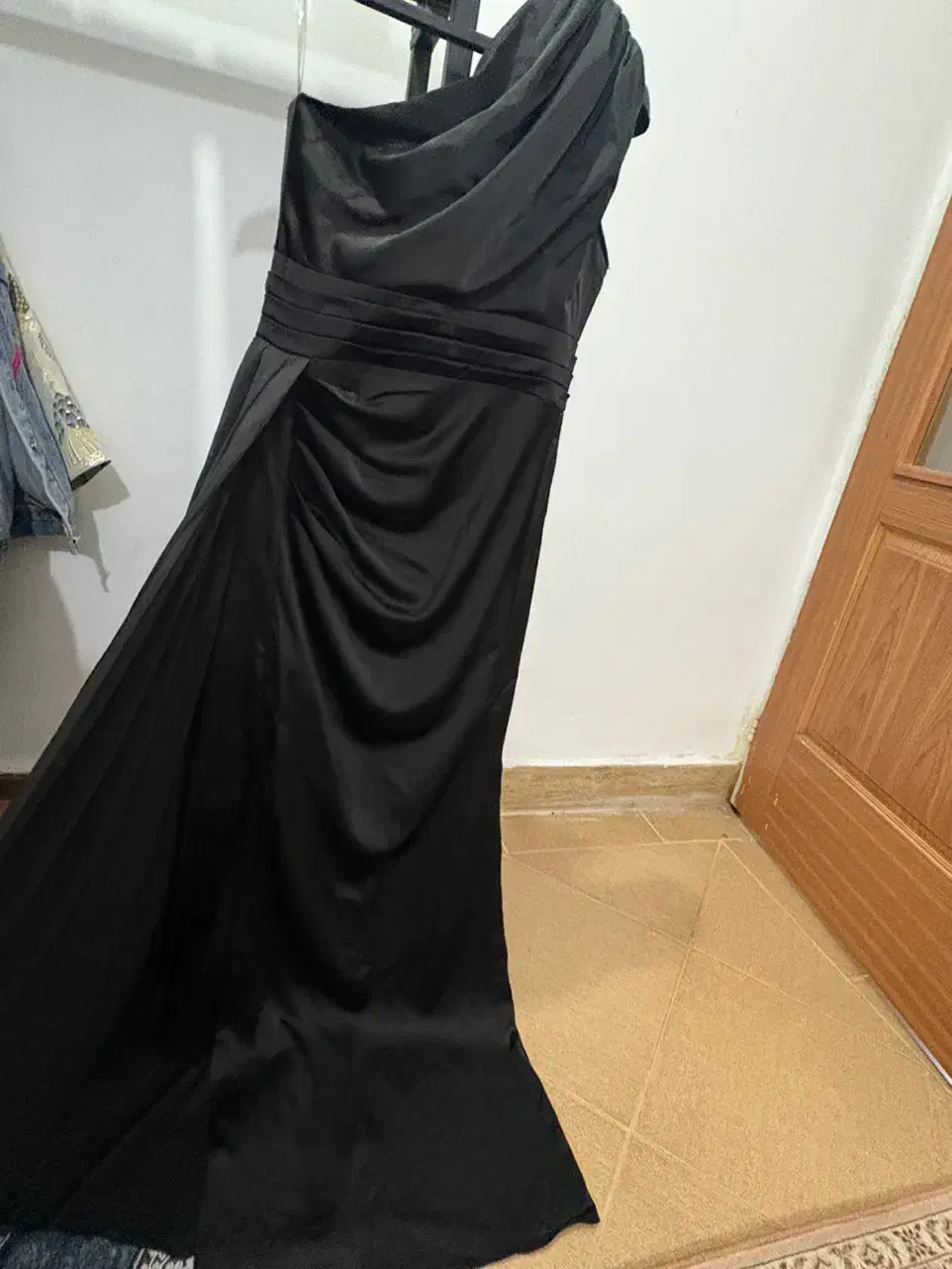 لباس مجلسی|لباس|بندر امام خمینی, |دیوار