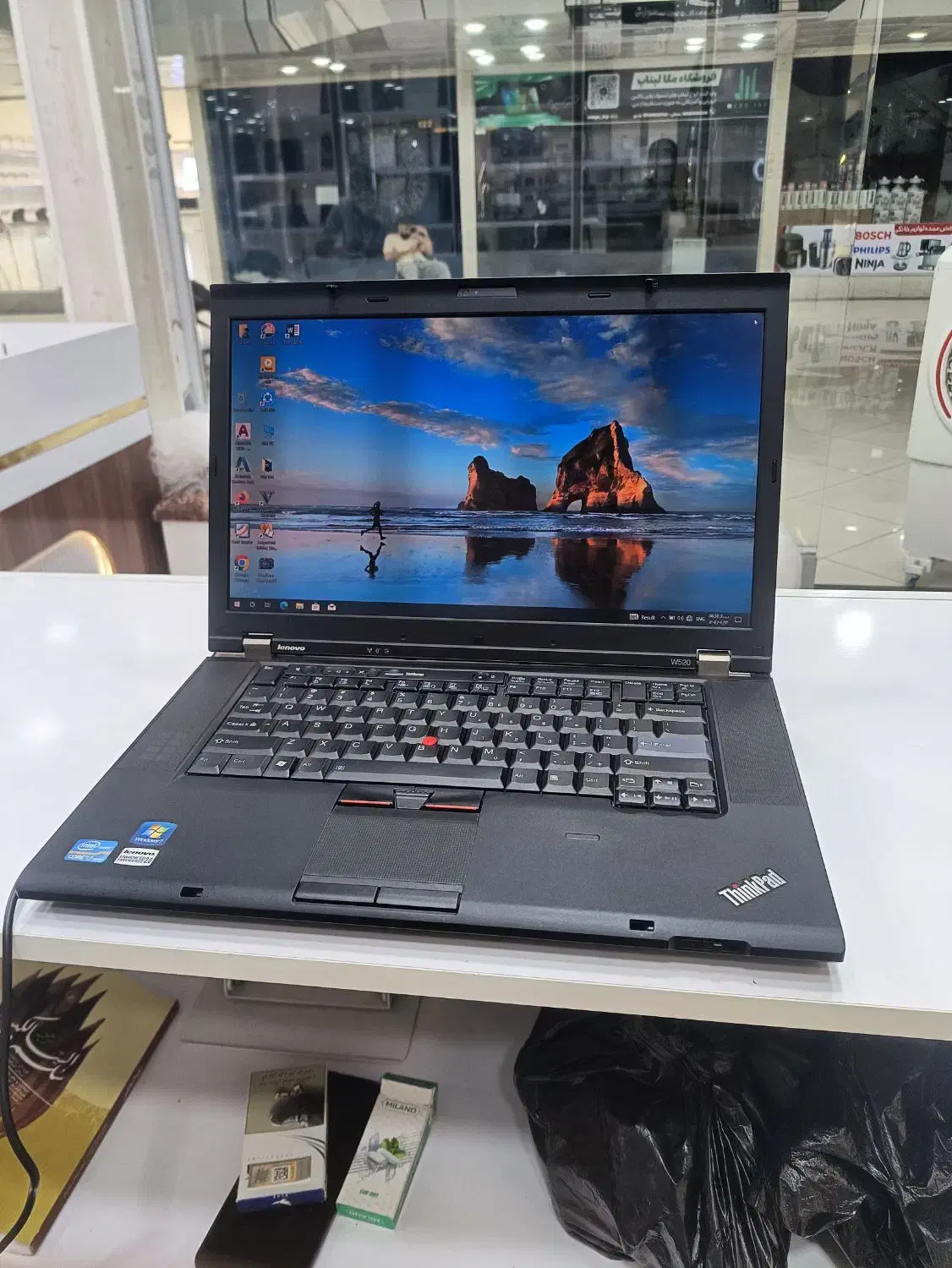 لپتاپ Lenovo  گرافیک 2گیگ|رایانه همراه|بانه, |دیوار