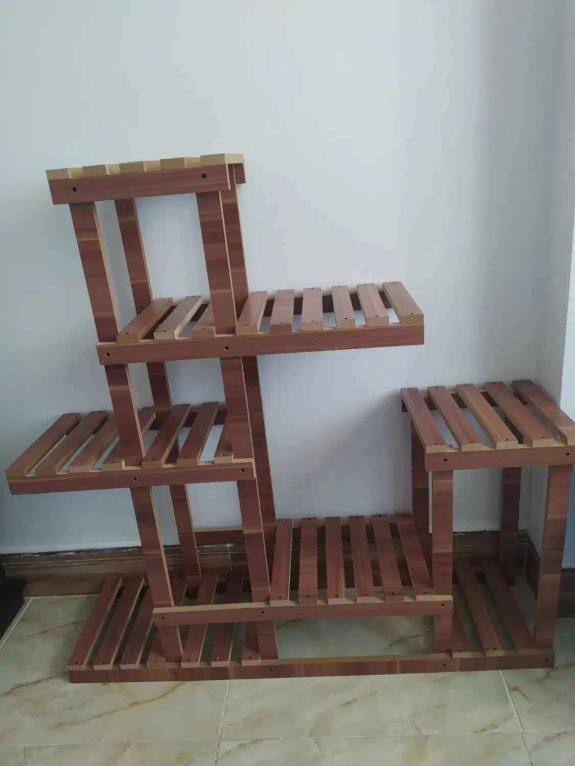 استند گل|کتابخانه، شلف، قفسه‌های دیواری|اصفهان, شهرک ولیعصر|دیوار