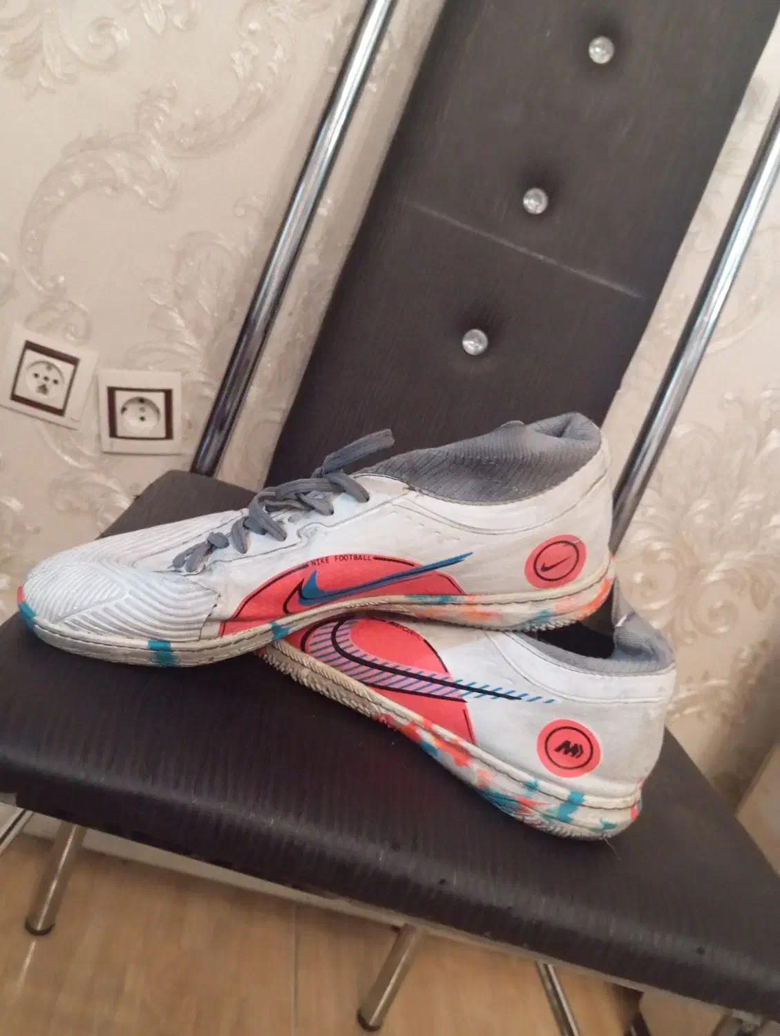 کفش فوتبال|تجهیزات ورزشی|سهند, |دیوار