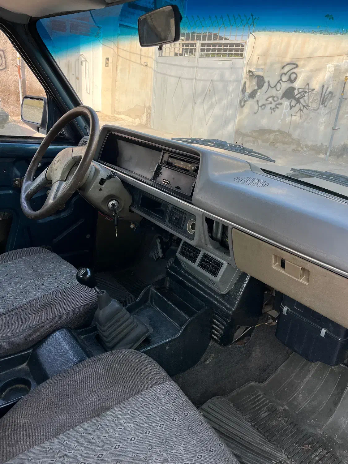 مزدا ۲۰۰۰ ژاپن|خودرو سواری و وانت|بندرعباس, |دیوار