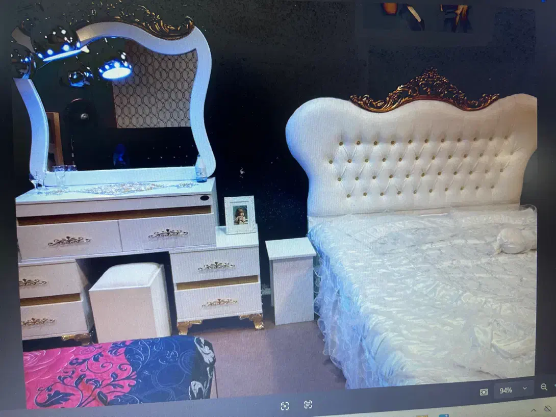 تخت و میز ارایش وپاف|تخت و سرویس خواب|تهران, مجیدیه|دیوار