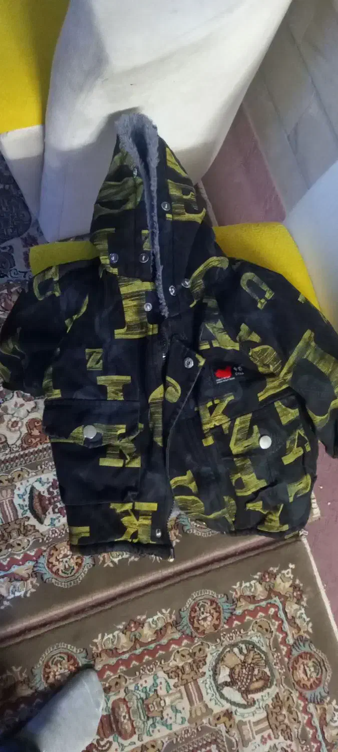 کاپشن درجه ۱|کفش و لباس بچه|سمنان, |دیوار