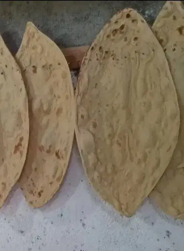 نان محلی داغ روغنی و ساده خانگی|خوردنی و آشامیدنی|بیرجند, |دیوار