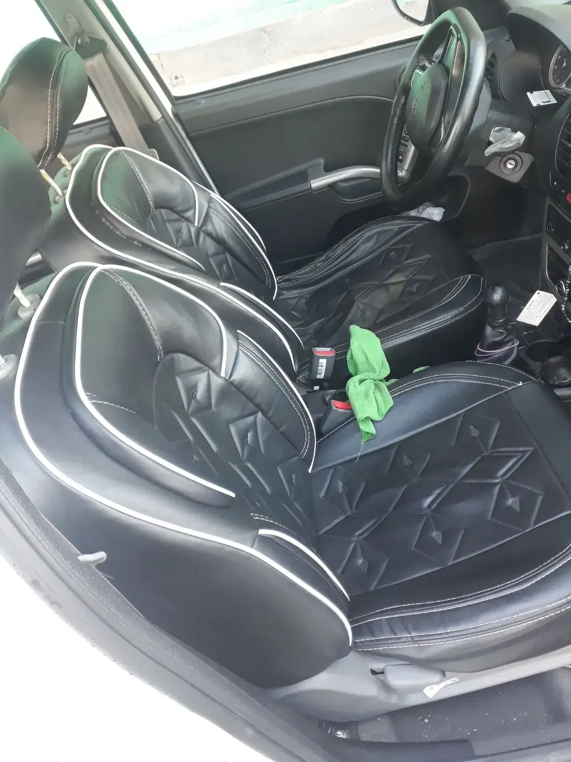 ساینا s|خودرو سواری و وانت|اراک, |دیوار