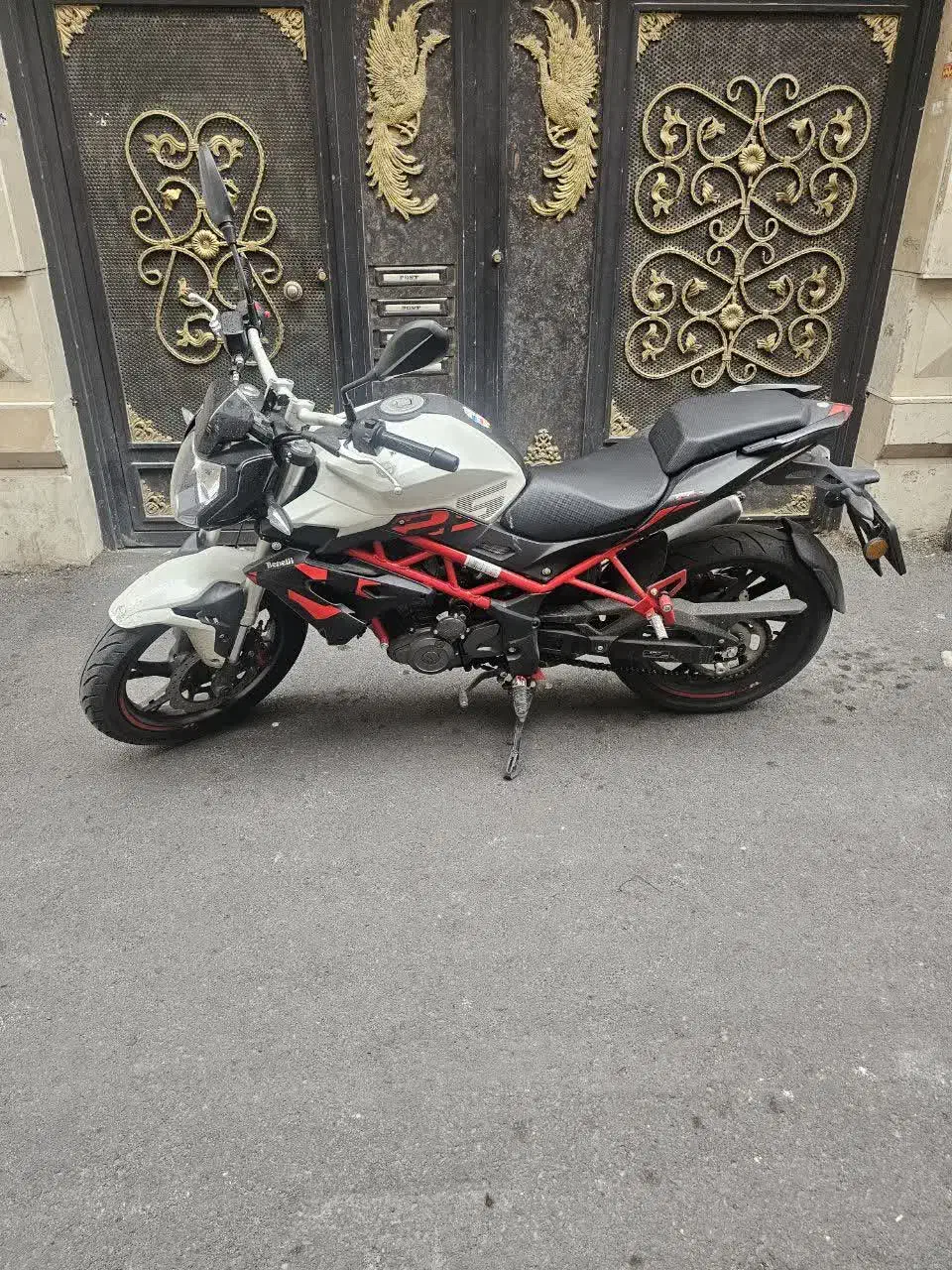 موتور بنلی ۲۵۰ تک سیلندر مدل ۱۴۰۰|موتورسیکلت|تهران, شمس‌آباد|دیوار