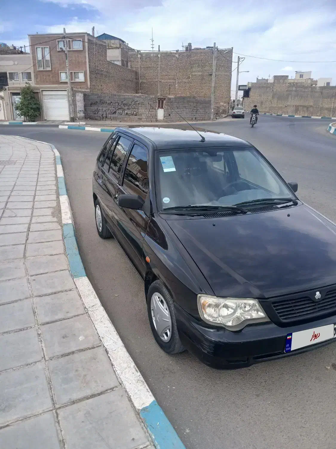 ۱۱۱ سالم|خودرو سواری و وانت|یزد, |دیوار