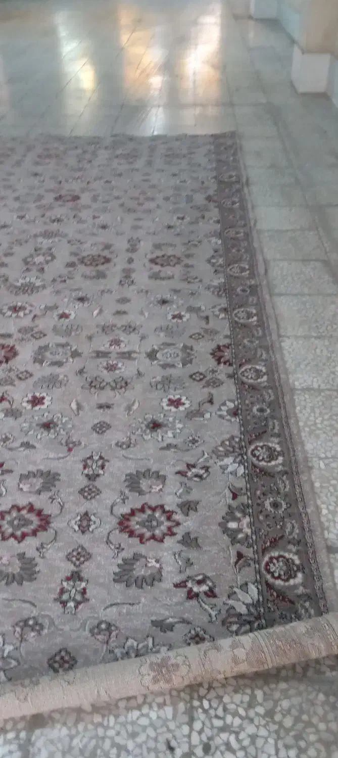 فرش چهار متر در دومتر|فرش|بهارستان, |دیوار