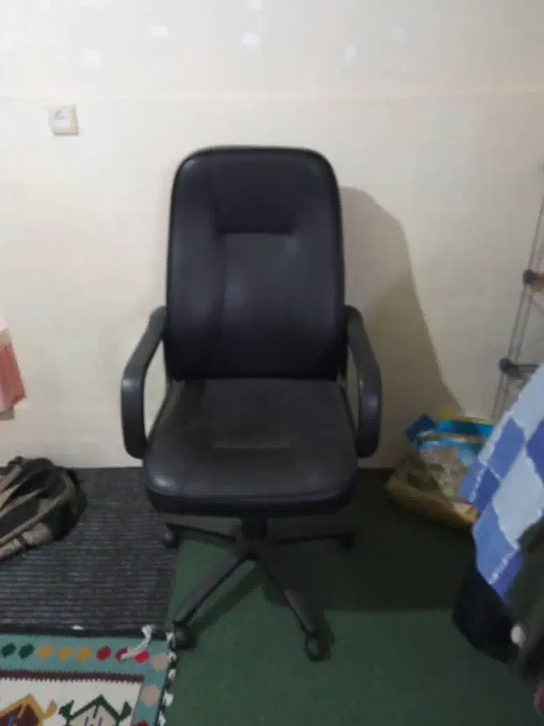 صندلی مدیریت|صندلی و نیمکت|محمدیه-قزوین, |دیوار