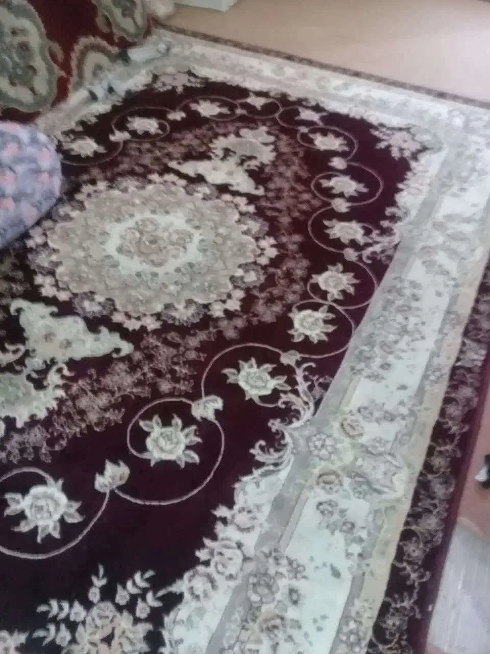 فرش ۹متری و ۶متری|فرش|قم, چهل درخت|دیوار